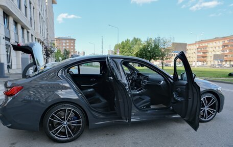 BMW 3 серия, 2019 год, 3 799 000 рублей, 26 фотография