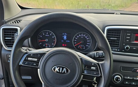 KIA Sportage IV рестайлинг, 2019 год, 1 750 000 рублей, 10 фотография