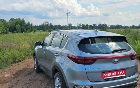 KIA Sportage IV рестайлинг, 2019 год, 1 750 000 рублей, 5 фотография