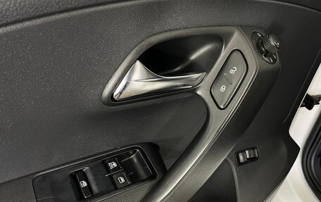 Volkswagen Polo VI (EU Market), 2013 год, 696 000 рублей, 20 фотография
