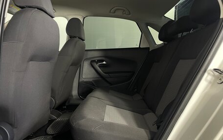 Volkswagen Polo VI (EU Market), 2013 год, 696 000 рублей, 21 фотография