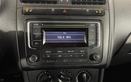 Volkswagen Polo VI (EU Market), 2013 год, 696 000 рублей, 16 фотография