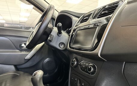 Renault Sandero II рестайлинг, 2018 год, 950 000 рублей, 12 фотография