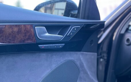 Audi A8, 2015 год, 1 820 000 рублей, 9 фотография