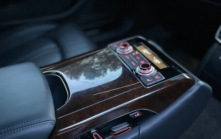 Audi A8, 2015 год, 1 820 000 рублей, 12 фотография