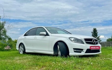 Mercedes-Benz C-Класс, 2013 год, 2 200 000 рублей, 4 фотография
