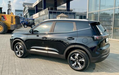 Chery Tiggo 4 I рестайлинг, 2025 год, 2 290 000 рублей, 9 фотография