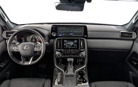 Lexus LX, 2024 год, 18 700 000 рублей, 10 фотография