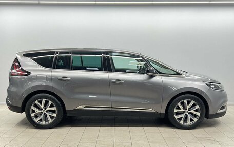 Renault Espace V рестайлинг, 2017 год, 1 625 000 рублей, 5 фотография