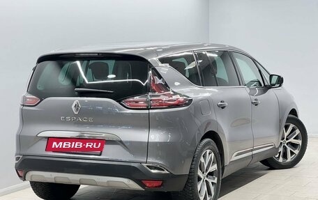Renault Espace V рестайлинг, 2017 год, 1 625 000 рублей, 4 фотография