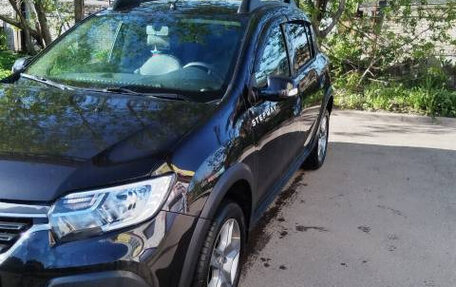 Renault Sandero II рестайлинг, 2019 год, 970 000 рублей, 3 фотография