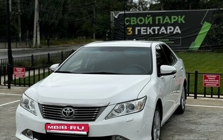 Toyota Camry, 2012 год, 1 620 000 рублей, 2 фотография