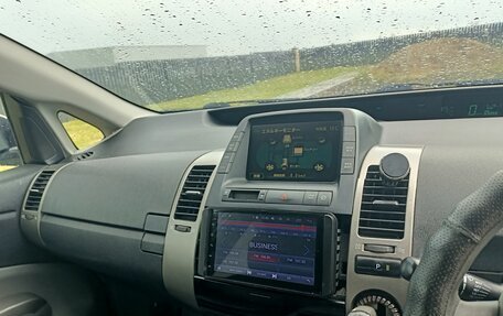 Toyota Prius, 2008 год, 600 000 рублей, 10 фотография