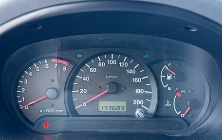 Hyundai Accent II, 2004 год, 550 000 рублей, 15 фотография