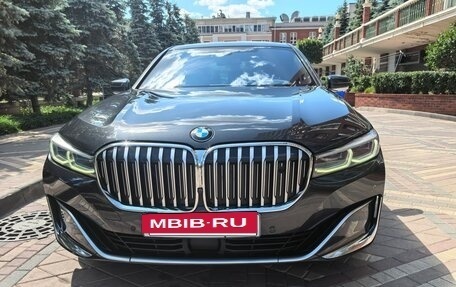 BMW 7 серия, 2022 год, 7 900 000 рублей, 2 фотография