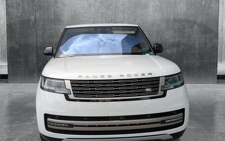 Land Rover Range Rover IV рестайлинг, 2022 год, 9 958 173 рублей, 2 фотография