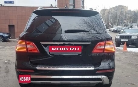 Mercedes-Benz M-Класс, 2011 год, 2 250 000 рублей, 8 фотография