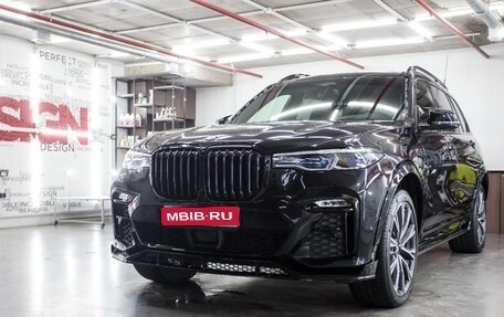 BMW X7, 2021 год, 12 000 000 рублей, 1 фотография