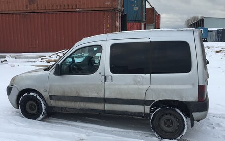 Peugeot Partner II рестайлинг 2, 2004 год, 150 000 рублей, 2 фотография