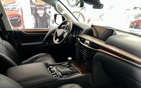 Lexus LX III, 2018 год, 11 500 000 рублей, 3 фотография