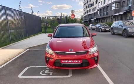 KIA Rio IV, 2019 год, 1 450 000 рублей, 2 фотография