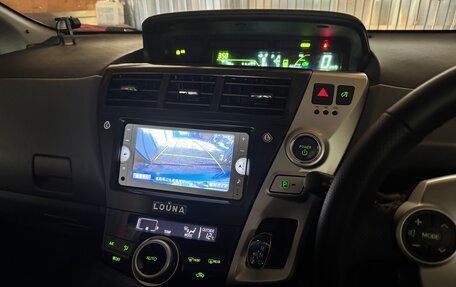 Toyota Prius Alpha I (ZVW40/41), 2014 год, 1 280 000 рублей, 8 фотография