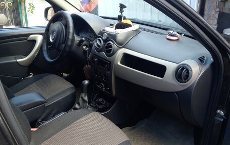 Renault Sandero I, 2011 год, 600 000 рублей, 2 фотография
