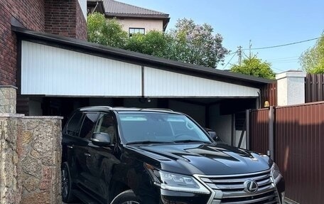 Lexus LX III, 2017 год, 8 520 000 рублей, 9 фотография