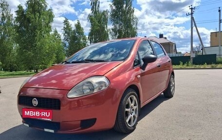 Fiat Punto III Punto Evo рестайлинг, 2007 год, 450 000 рублей, 20 фотография