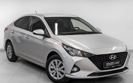 Hyundai Solaris II рестайлинг, 2021 год, 1 690 000 рублей, 3 фотография