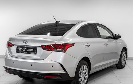 Hyundai Solaris II рестайлинг, 2021 год, 1 690 000 рублей, 5 фотография