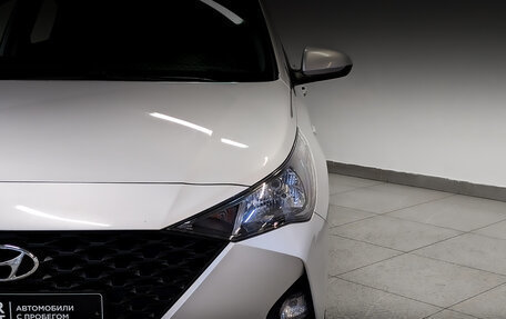 Hyundai Solaris II рестайлинг, 2021 год, 1 690 000 рублей, 18 фотография