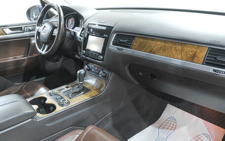 Volkswagen Touareg III, 2012 год, 2 049 000 рублей, 9 фотография