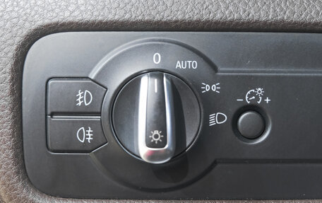 Volkswagen Touareg III, 2012 год, 2 049 000 рублей, 24 фотография
