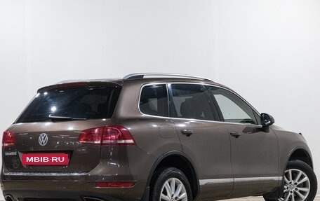 Volkswagen Touareg III, 2012 год, 2 049 000 рублей, 7 фотография