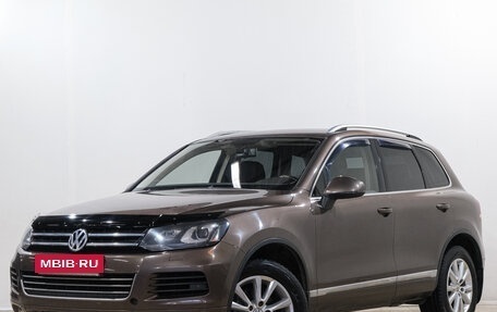 Volkswagen Touareg III, 2012 год, 2 049 000 рублей, 4 фотография