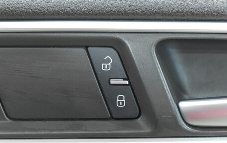 Volkswagen Touareg III, 2012 год, 2 049 000 рублей, 27 фотография
