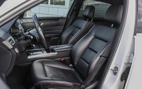 Mercedes-Benz E-Класс, 2013 год, 1 995 000 рублей, 9 фотография
