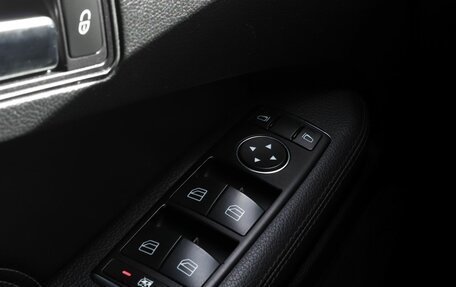 Mercedes-Benz E-Класс, 2013 год, 1 995 000 рублей, 10 фотография