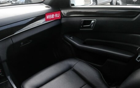 Mercedes-Benz E-Класс, 2013 год, 1 995 000 рублей, 19 фотография