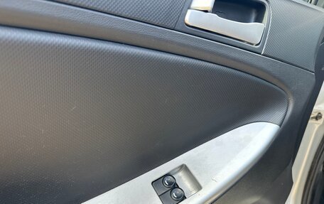 Hyundai Solaris II рестайлинг, 2013 год, 625 000 рублей, 13 фотография