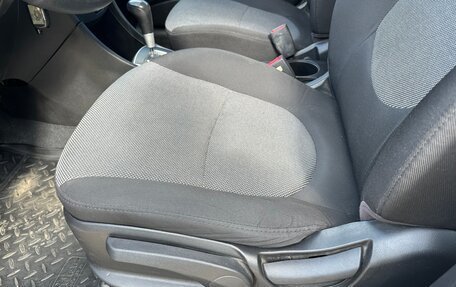 Hyundai Solaris II рестайлинг, 2013 год, 625 000 рублей, 10 фотография