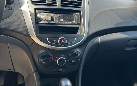 Hyundai Solaris II рестайлинг, 2013 год, 625 000 рублей, 9 фотография