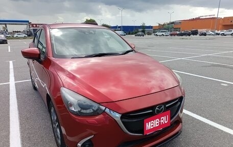 Mazda Demio IV, 2016 год, 1 335 000 рублей, 2 фотография