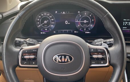 KIA Carnival, 2021 год, 3 350 000 рублей, 16 фотография