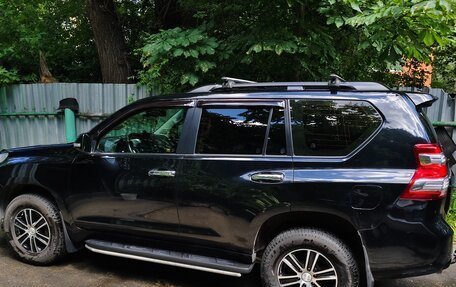Toyota Land Cruiser Prado 150 рестайлинг 2, 2015 год, 4 500 000 рублей, 10 фотография