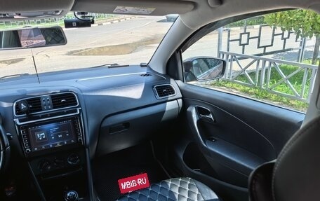 Volkswagen Polo VI (EU Market), 2015 год, 1 190 000 рублей, 21 фотография