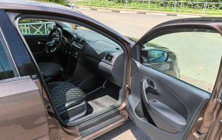 Volkswagen Polo VI (EU Market), 2015 год, 1 190 000 рублей, 25 фотография