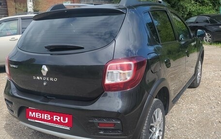 Renault Sandero II рестайлинг, 2016 год, 800 000 рублей, 7 фотография