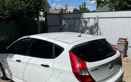 Hyundai Solaris II рестайлинг, 2015 год, 950 000 рублей, 11 фотография
